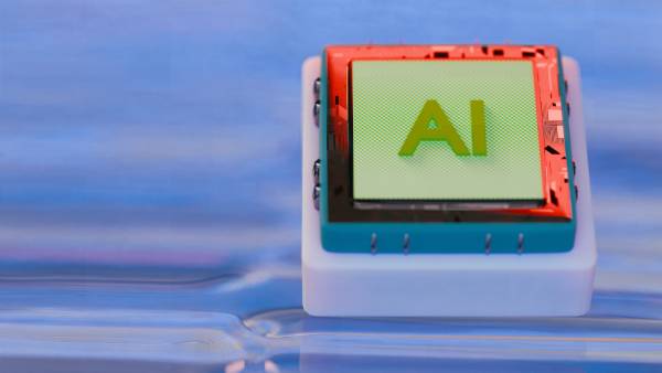 Tesla a SpaceX chystají dvě továrny na čipy pro umělou inteligenci