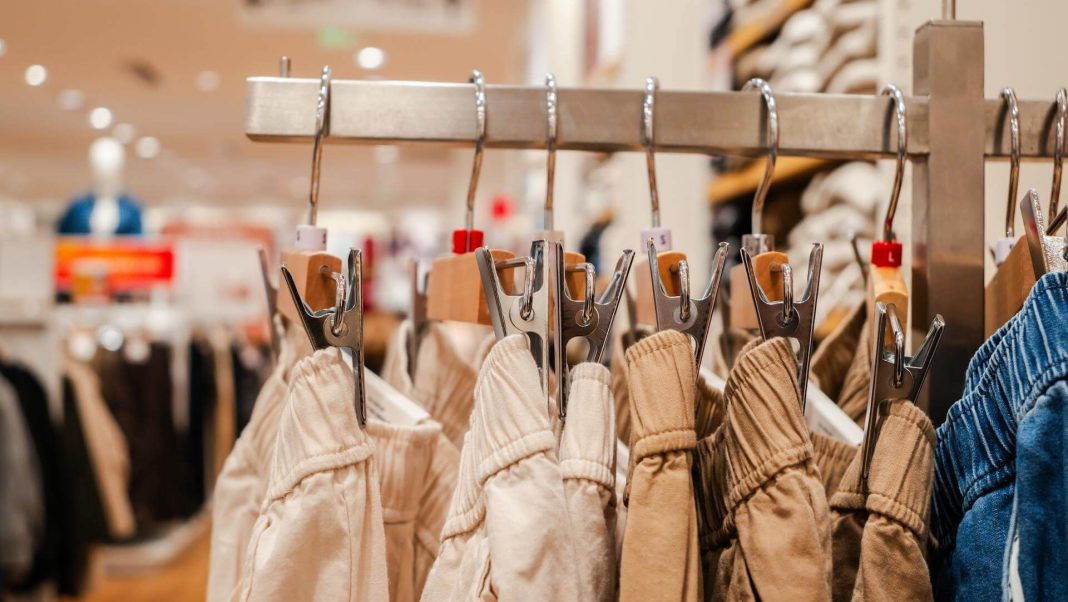 Tržby módního průmyslu loni stouply, byly o třetinu vyšší než před krizí.