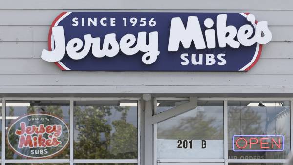 Jersey Mike’s chce v americkém IPO získat až 1,09 miliardy dolarů