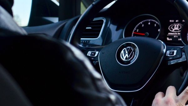 Problémy Volkswagenu začínají dopadat na české dodavatele