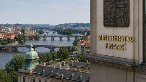 Ministerstvo financí zhoršilo výhled růstu Česka na 1,9 procenta