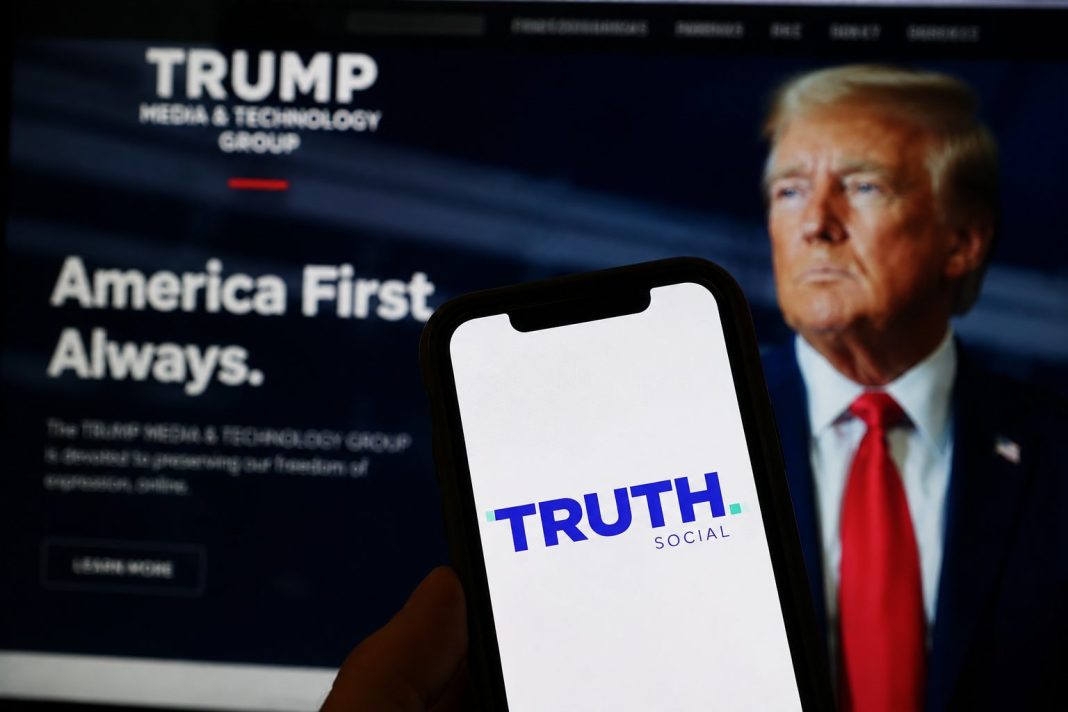 Trump Media srazily odpisy kryptoměn do ztráty 238 milionů USD, sází na monetizaci přednostního přístupu ke spojení s prezidentem